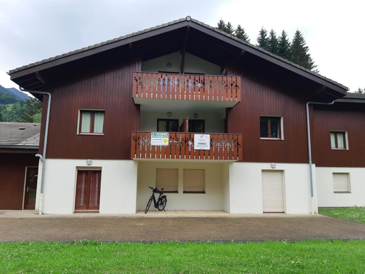 Studio Equipe / Proche Du Centre Samoens Bagian luar foto